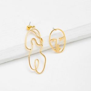 SOLD! Art gold earrings NWT